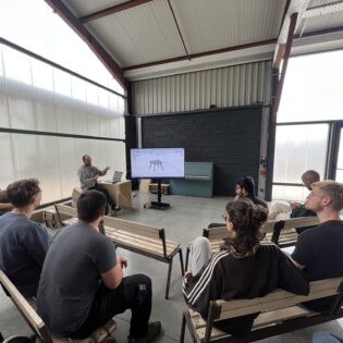 Conférence inaugurale : Comment faire coexister la mémoire du geste et la puissance de la machine ? par Etienne Pavan designer produit